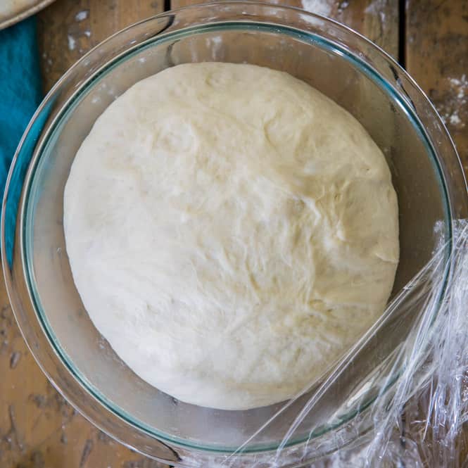 How to Make Homemade Pizza Dough